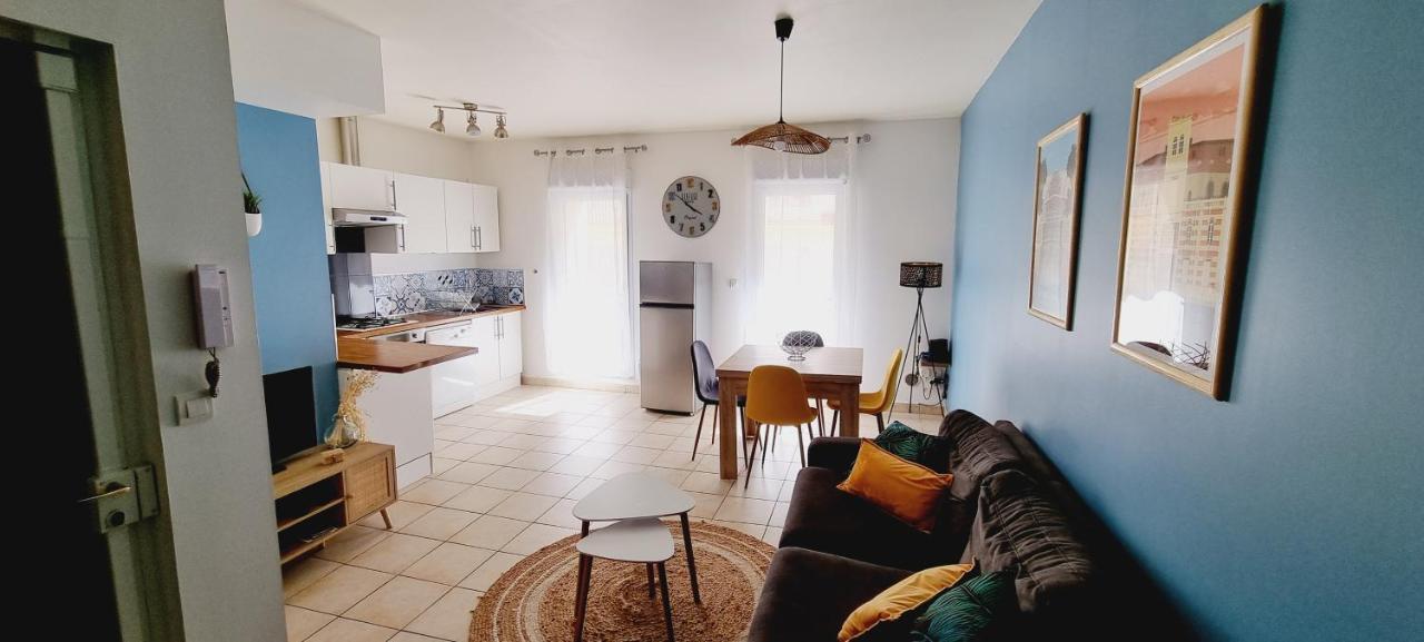 Agreable Appartement Avec 2 Places De Parking Dans Le Garage Béziers Dış mekan fotoğraf